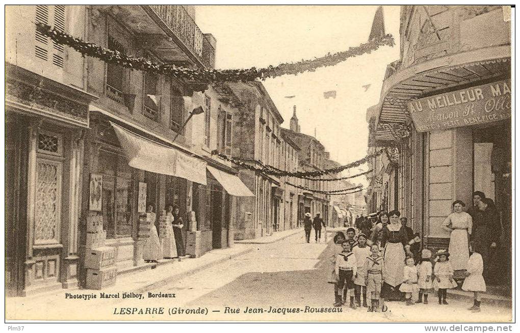 LESPARRE MEDOC - Rue Jean Jacques Rousseau - Lesparre Medoc