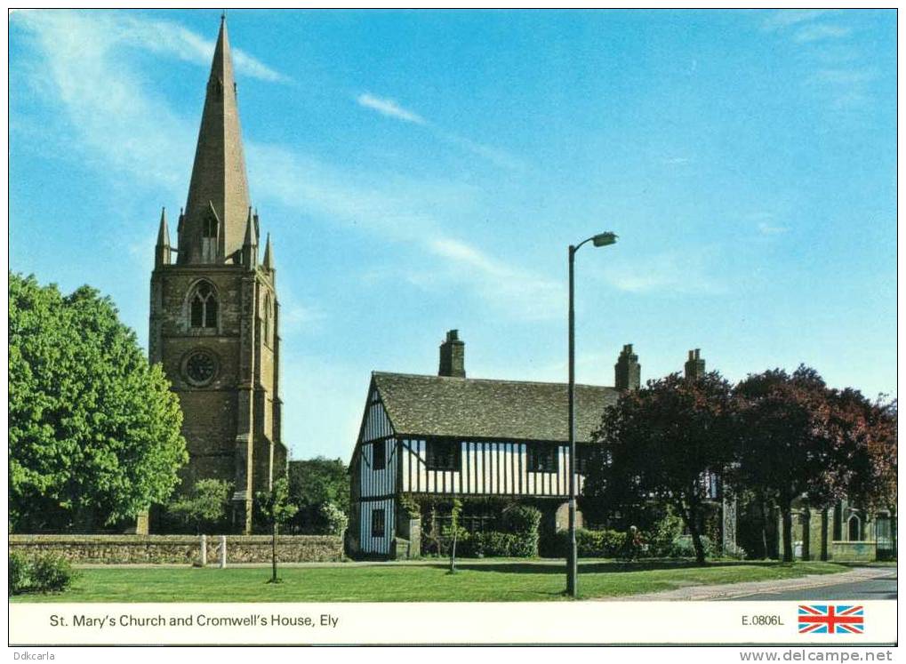 Ely - St. Mary's Church And Cromwell's House - Ely