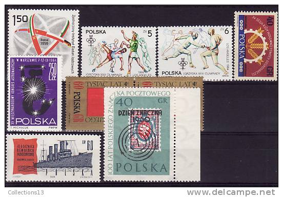 POLOGNE  - 60 Timbres** à 5 Cts Le Timbre - Unused Stamps