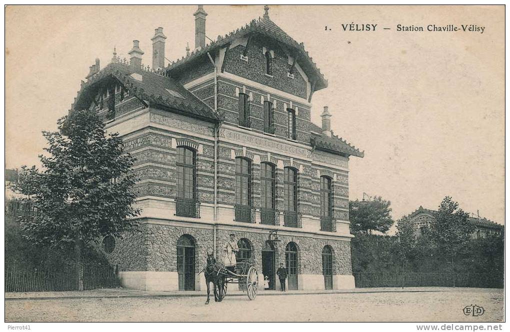 VÉLIZY - Station Chaville - Vélizy - Velizy