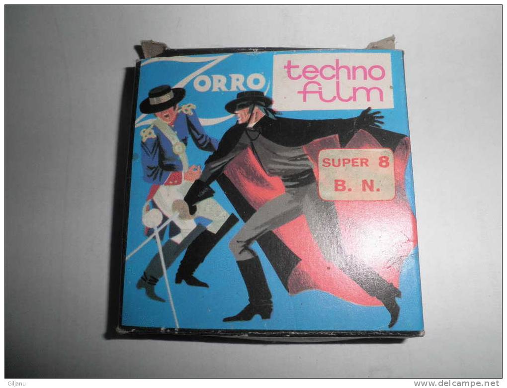 FILM SUPER 8  ZORRO L INVINCIBLE - Other Formats