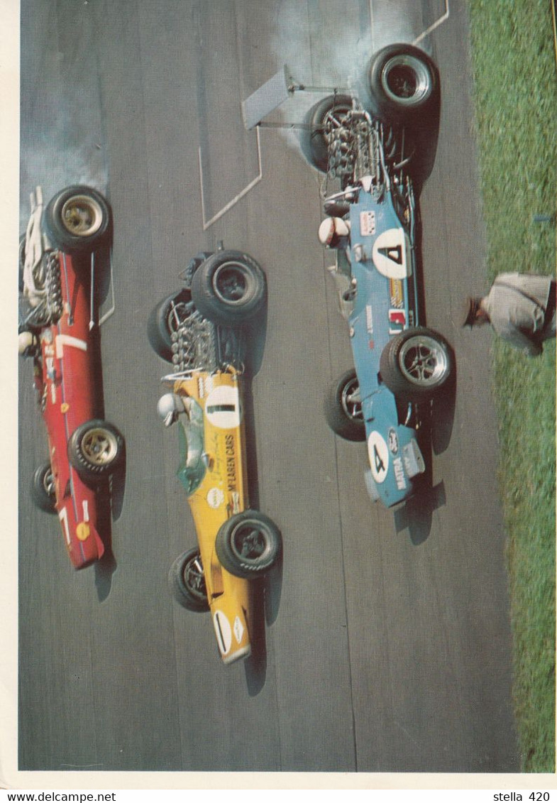 lots de12 photos  differentes     offert par   elf dans les annees  1970 et europe 1 formule 1  renault 8   rare