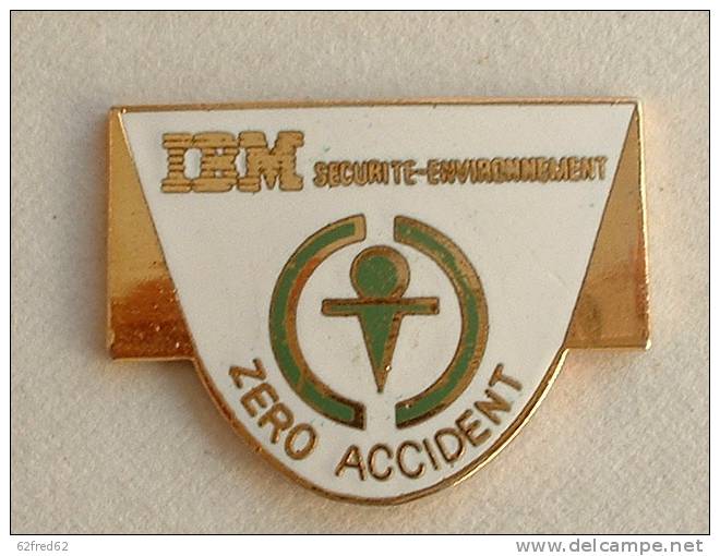 Pin´s IBM - ZERO ACCIDENTS - Informatique