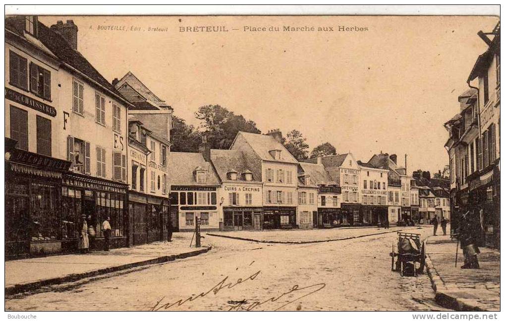 CPA De BRETEUIL Place Du Marché Herbes + Magasins: Orfévre, ébéniste, Cuirs, Chausseurs - Breteuil