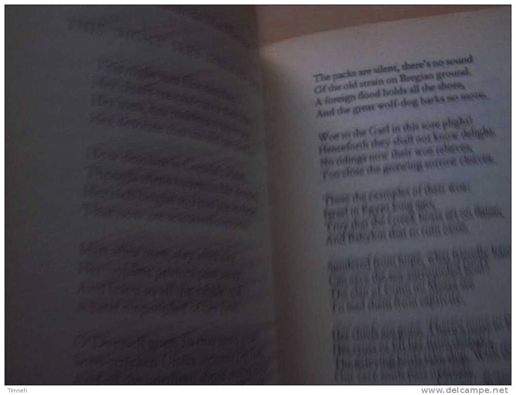 IRISH VERSE The Faber Book Edited John Montague-anthology Poetry Mythologies-way Of Life-monastic Church-love-bards- - Autres & Non Classés