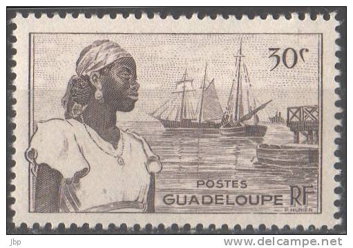 Guadeloupe - N° YT 198 Neuf **. - Ongebruikt