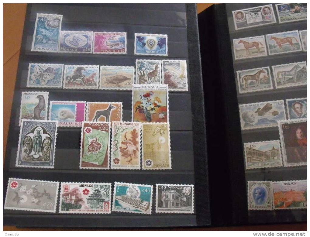 COLLECTION TIMBRES MONACO NEUVE 1950 A 1979