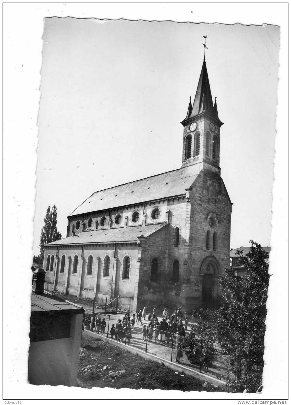 77 CPSM  CARTE PHOTO TORCY L'EGLISE ANIMATION - Torcy