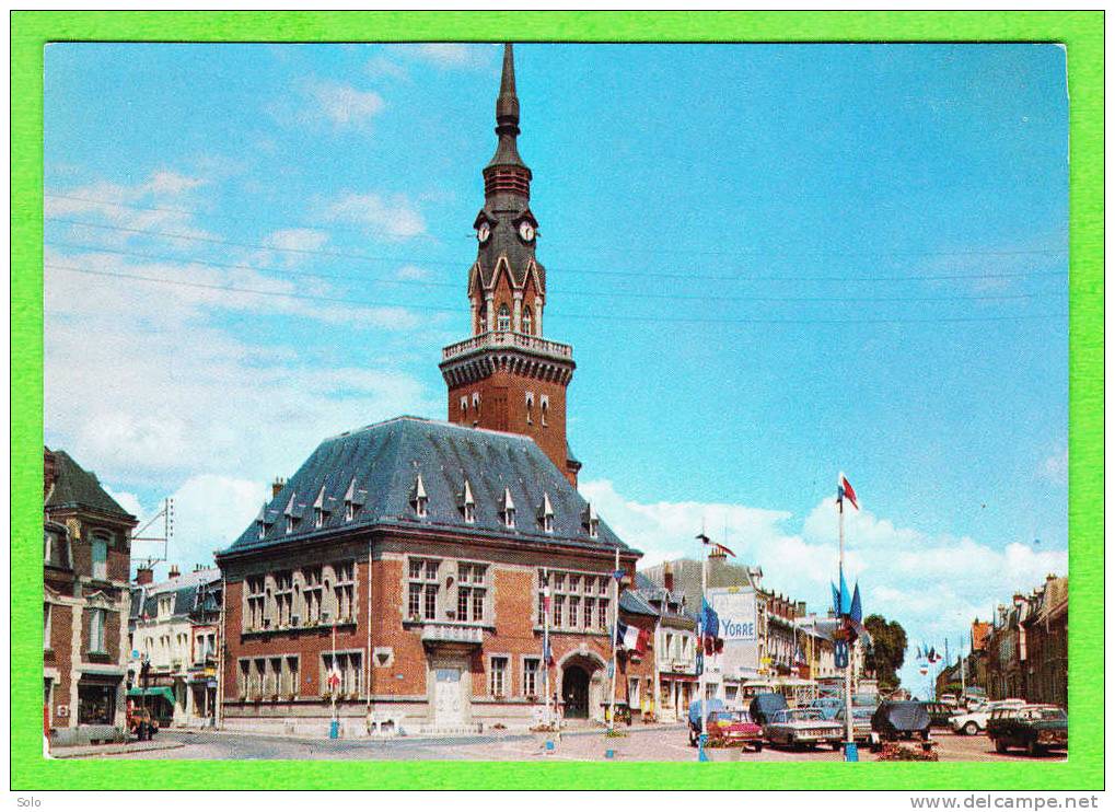 BAPAUME - Place Faidherbe - L'Hôtel De Ville - Bapaume