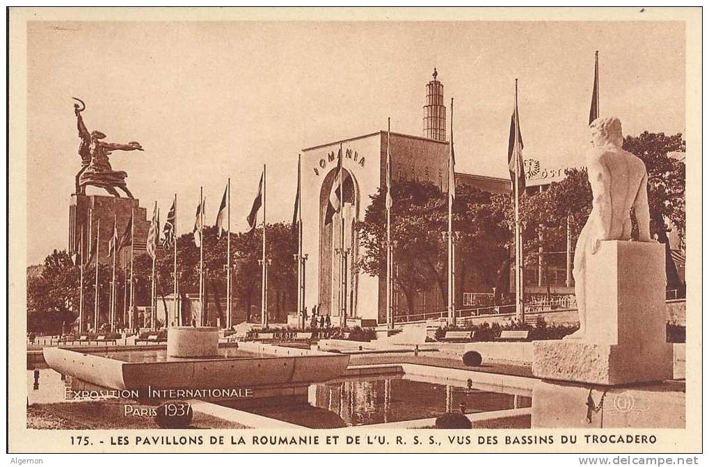 1636 - Exposition Internationale Paris 1937 Les Pavillons De L´URSS Et De La Roumanie - Expositions