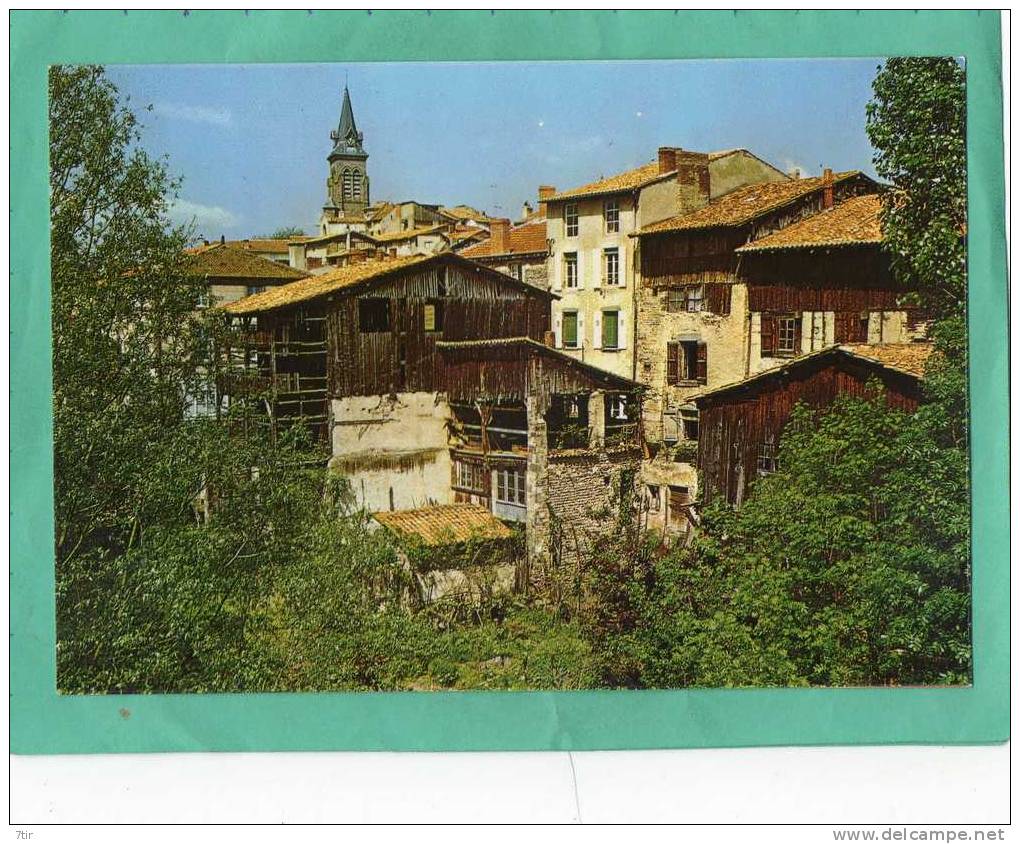 MARINGUES AU BORDS DE LA MORGE ANCIENNES TANNERIES SUR PILOTIS - Maringues