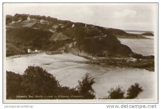 FERMAIN BAY - Castle Cornet In Distance  -GUERNSEY - Channel Islands - Isles De La Manche - Guernsey