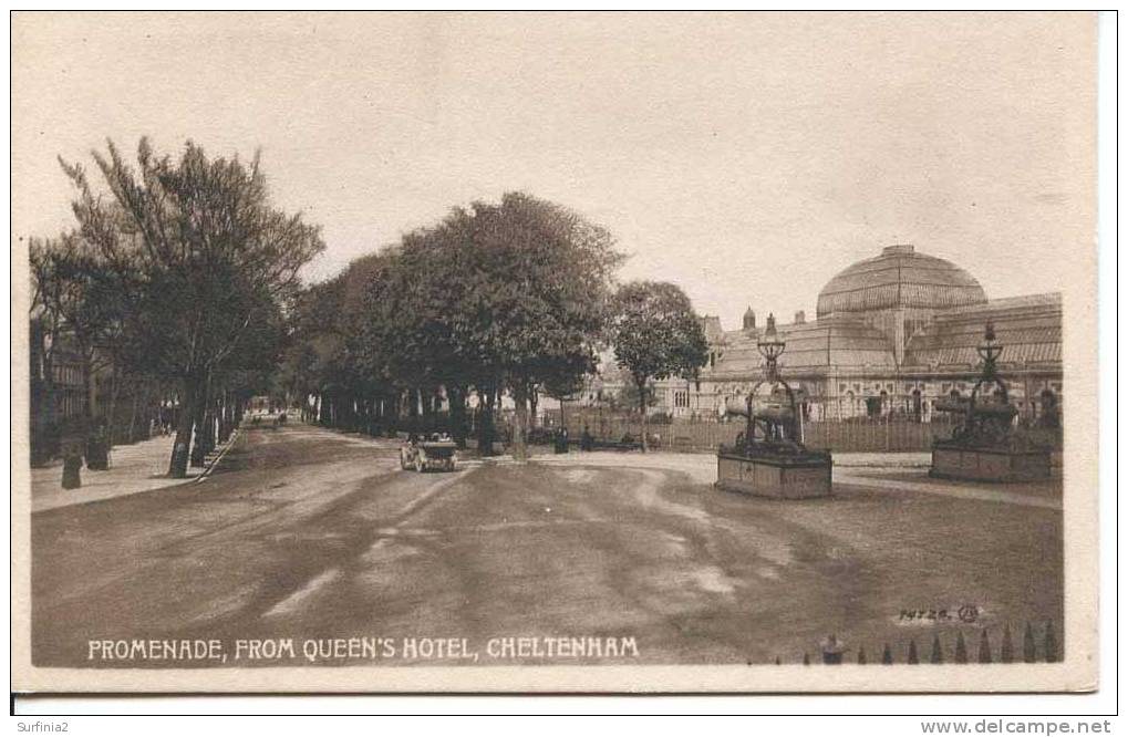 GLOS - CHELTENHAM - THE PROMENADE FROM QUEEN´S HOTEL  Gl205 - Cheltenham