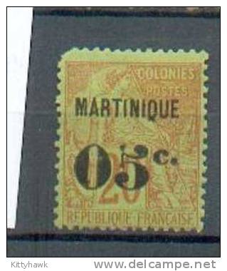 MART 245 - YT 11* Une Dent Manquante Coin Gauche - 2ème Choix - Neufs