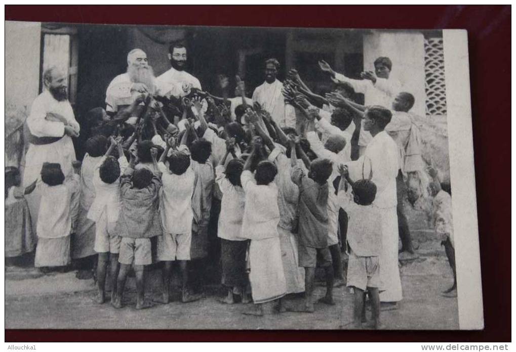 CPA Ranipet Ville Du District De Vellore,État Du Tamil Nadu>Inde Du Sud DISTRIBUTION BONBONS ENFANTS ECOLE R.P.LADISLAUS - Missionen