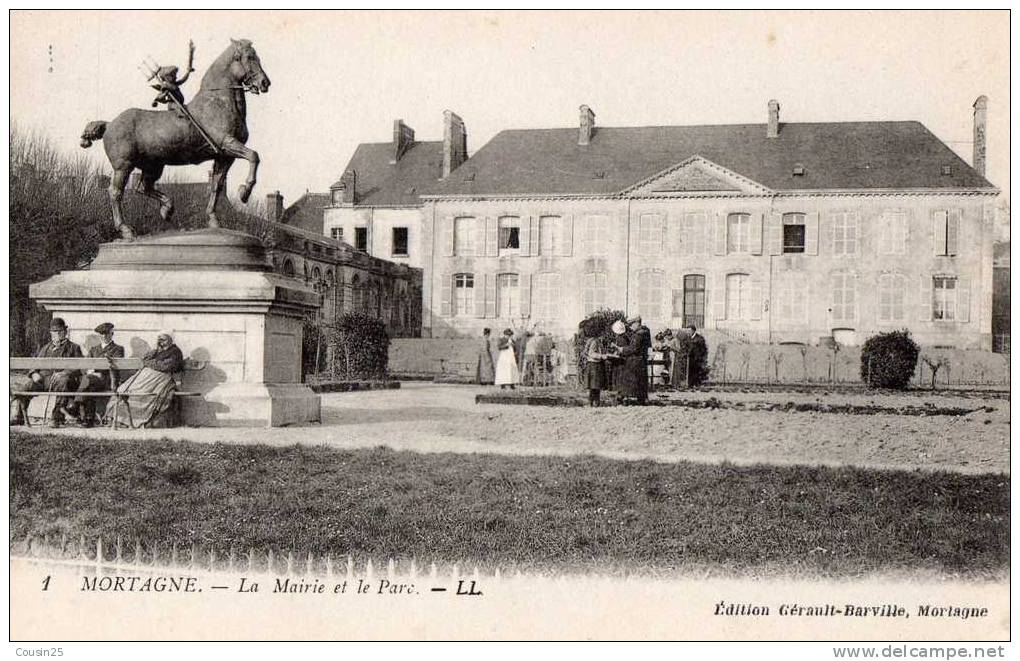 61 MORTAGNE - La Mairie Et Le Parc - Mortagne Au Perche