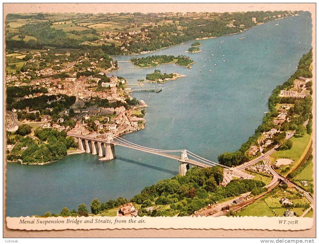 Menai Suspension Bridge And Straits, Bridge, Pont, Brücke - Anglesey