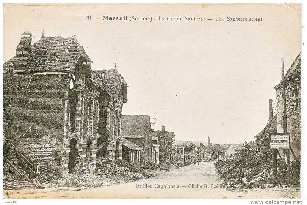 80 MOREUIL La Rue Du Santerre - Moreuil