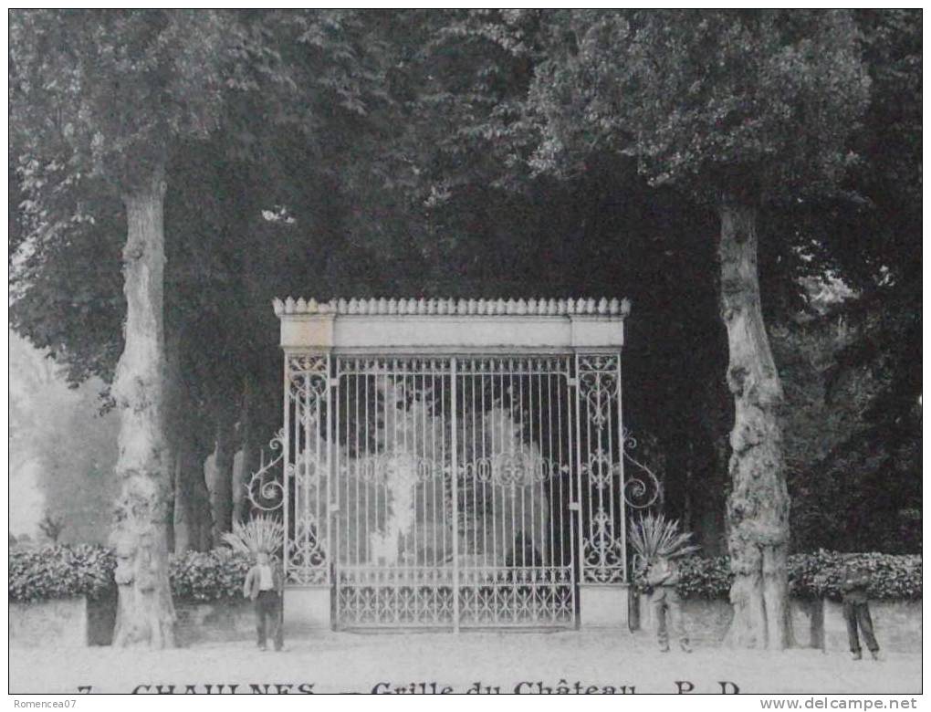 CHAULNES (Somme) - Grille Du Château - Animée - Non Voyagée - Chaulnes