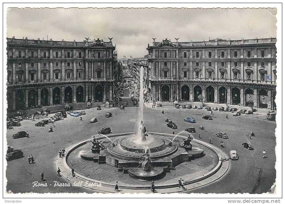 XW 279 Roma - Piazza Dell´Esedra - Auto Cars Voitures / Viaggiata 1955 - Orte & Plätze