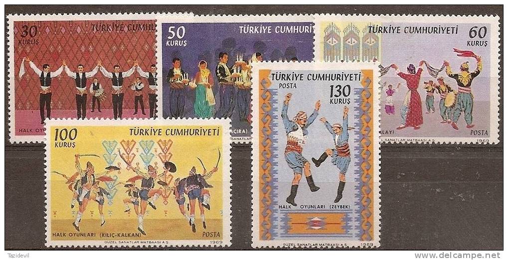 TURKEY - Mint Lightly Hinged * 1969 Folk Dancers. Scott 1820-4 - Neufs