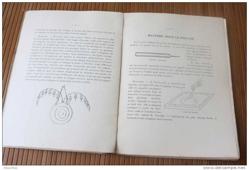 BROCHURE LOISIRS CREATIFS  1932 POUR PIQUETER ET DECHIQUETER à ECOLE MATERNELLE & FAMILLE > FERNAND NATHAN 50 PAGES 25.5 - Autres & Non Classés