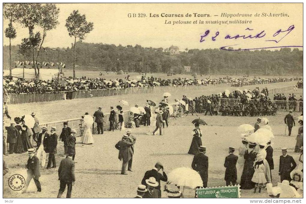 CPA (37)LES COURSES DE TOURS  SAINT AVERTIN  Hippodrome La Pelouse (PAS DE TACHES DE ROUILLE) - Saint-Avertin