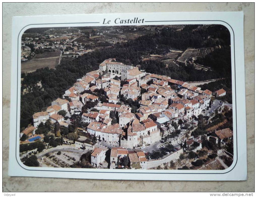 LE CASTELLE   Village Médiéval - Le Castellet