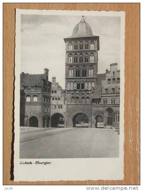 Lubeck Burgier   /  /old Postcard/ - Luebeck