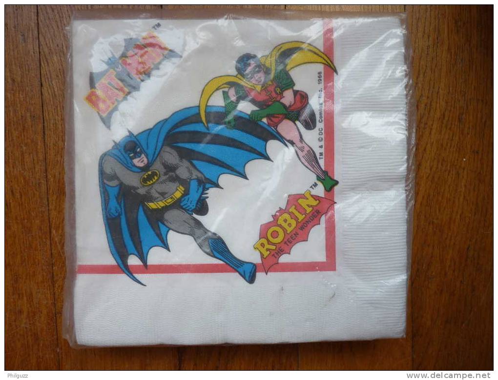 TRES RARE 16 SERVIETTES DE TABLE LUNCHEON NAPKINS BATMAN & ROBIN 1966 En Blister  " Serviette " - Tischkunst