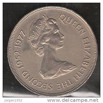 JERSEY:  25 PENCE FROM 1977   "QUEEN ELIZABETH THE SECOND 1952-1977" - Iles Anglo-normandes