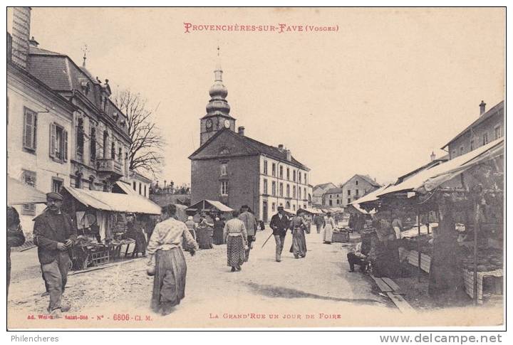 CPA - (88) Provencheres Sur Fave - La Grand´rue Un Jour De Foire - Provencheres Sur Fave