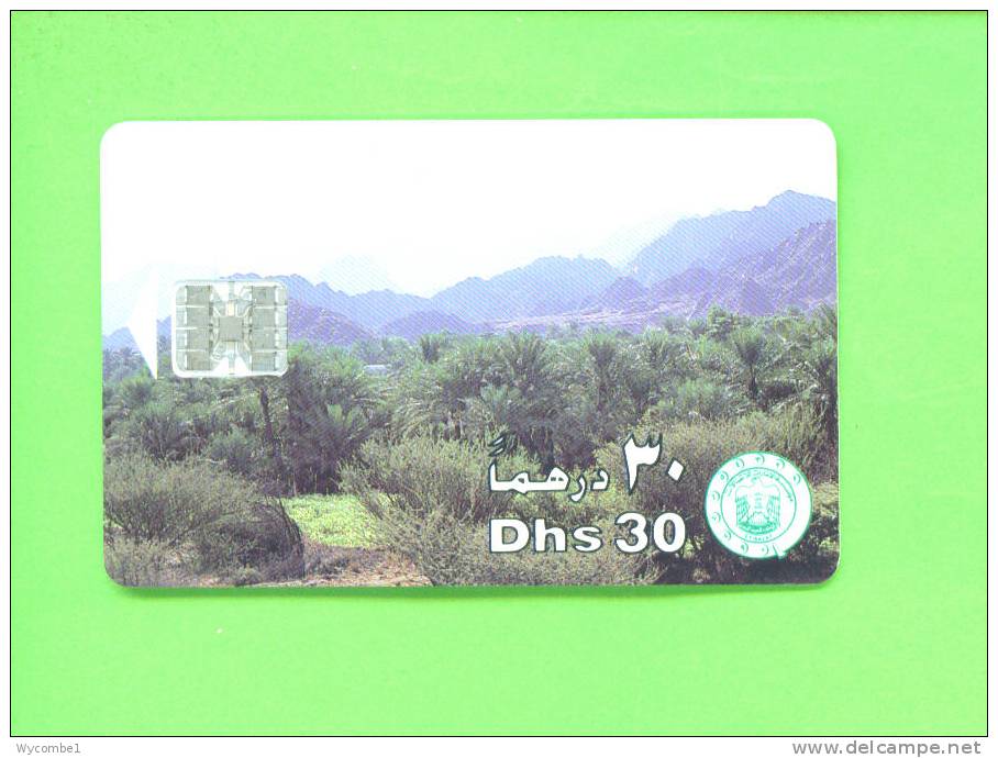 UNITED ARAB EMIRATES - Chip Phonecard As Scan - Emirats Arabes Unis