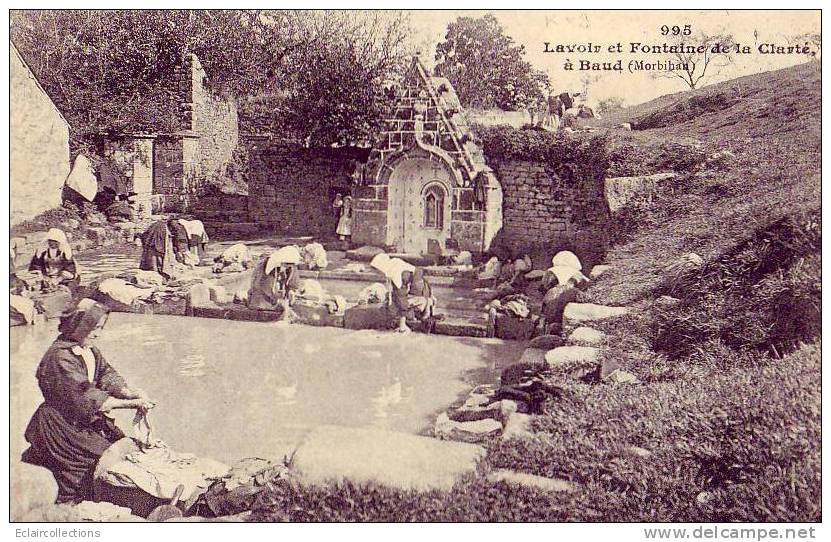 Baud..... Fontaine Et Lavoir De La Clarté - Baud