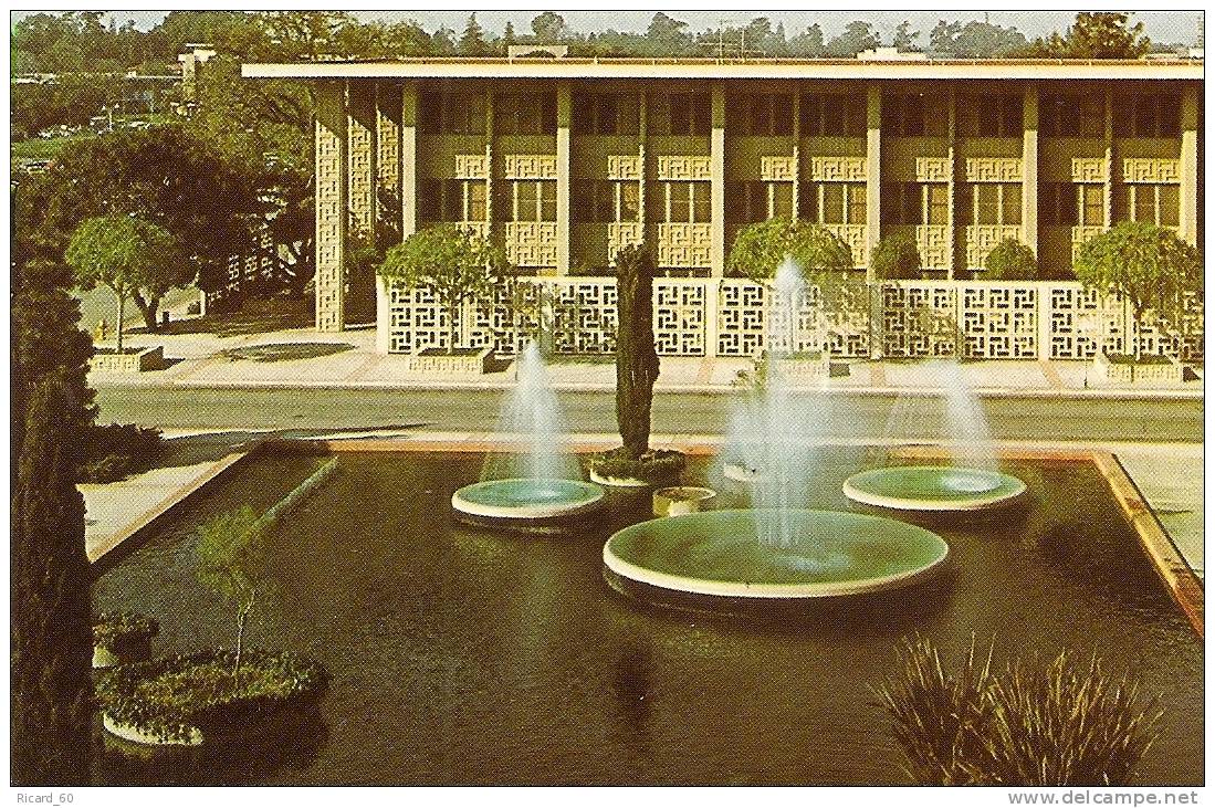 Carte Postale, Stanford Medical Center, Stanford University, Fontaines - Stamford