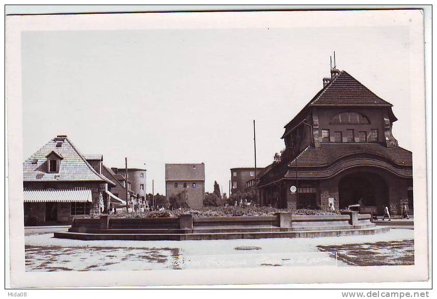 62. BARLIN . PLACE DE LA GARE. CARTE PHOTO. - Barlin