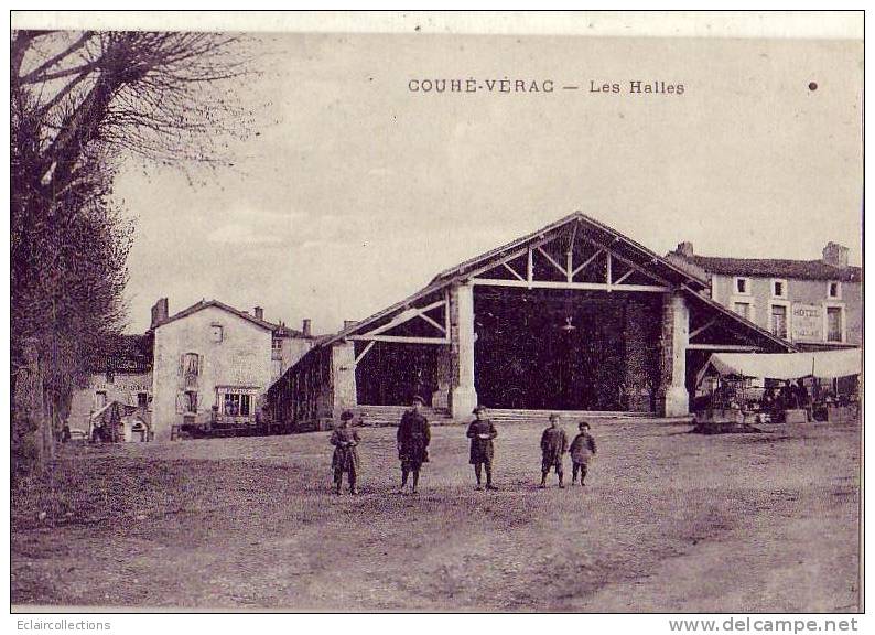 Couhé Vérac...Les Halles - Couhe