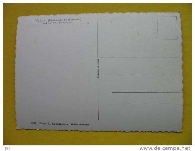 Vaduz Mit Den Rhatikonbergen - Liechtenstein