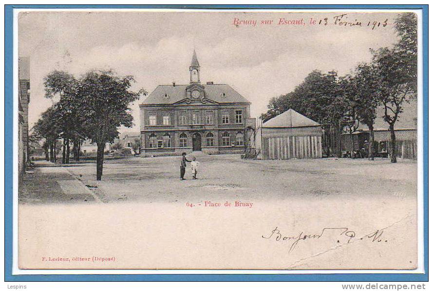 59 - BRUAY Sur ESCAUT --  Place De Bruay - Bruay Sur Escaut