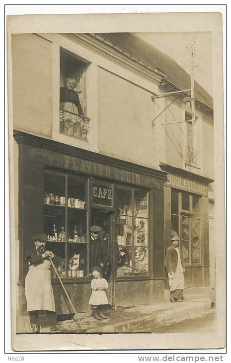 Conlie Carte Photo Café Epicerie Mercerie Favien Gouin Boulangerie Chat Dans La Vitrine - Conlie