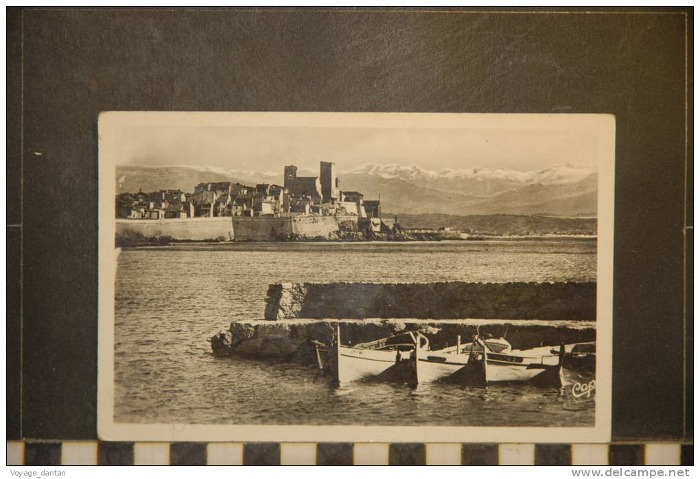 ANTIBES   PANORAMA ET LA CHAINE DES ALPES - Antibes - Oude Stad