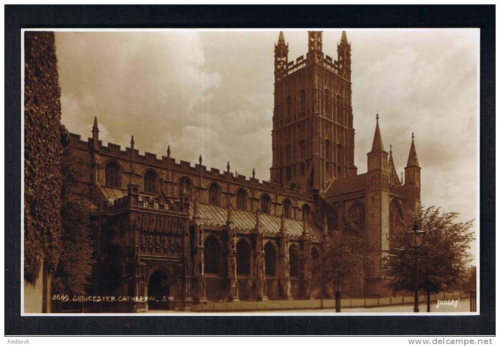 RB 775 - Judges Real Photo Postcard - Gloucester Cathedral (S.W.) - Gloucester