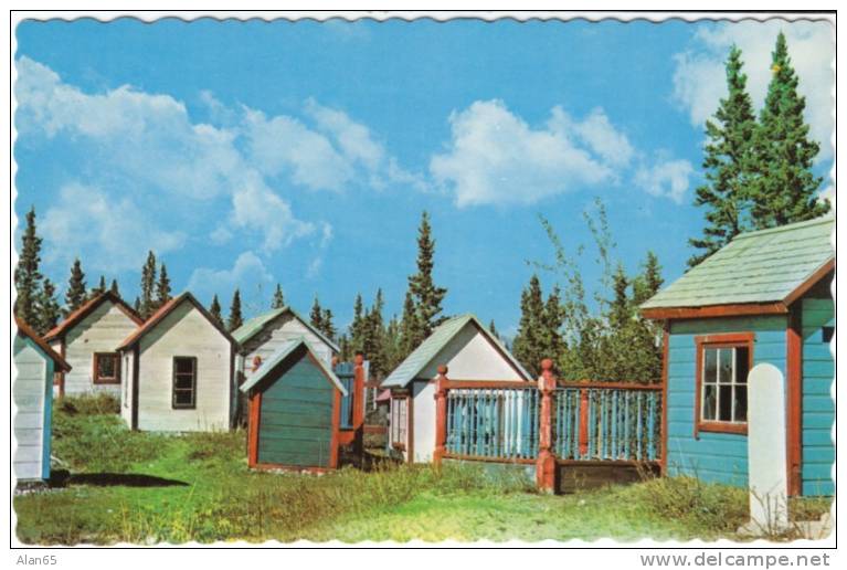 Champagne Yukon, Canada, Indian Graveyard, Native Graveyard, Architecture, C1960s Vintage Postcard - Yukon