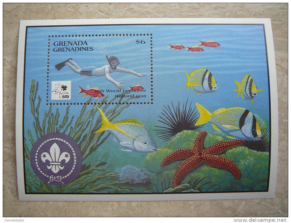 Grenada Grenadines 18th World Jamboree Holland 1995.m/s MNH**.Scouting.Diving.Étoile De Mer.Starfish.Coral.Plonger.Fish. - Immersione