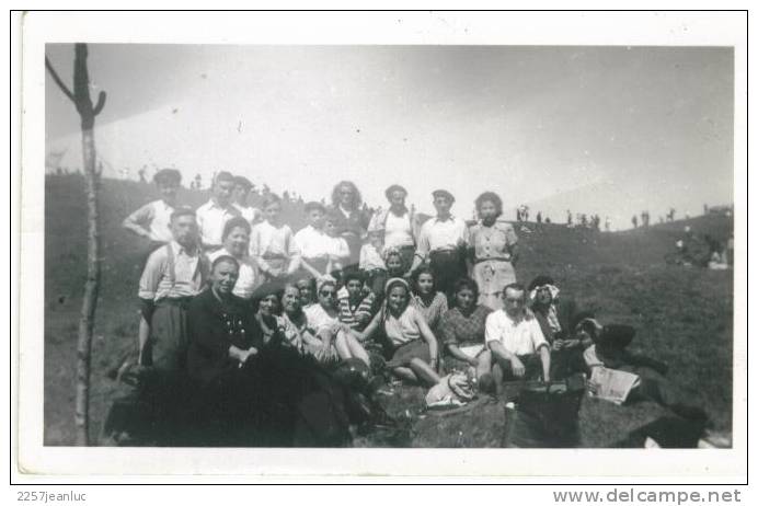 Photo 11 X 6 Cm   D'un Beau Groupe Des Année 1955 Au Tour De FRANCE Dans Les Pyrénées - Radsport