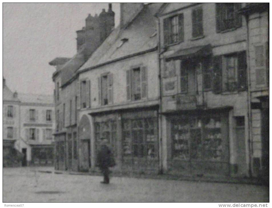 LIMOURS (Essonne) - Place Du Marché Et La Halle - Commerces - Animée - Voyagée Le 26 Juin 1905 - Cliché TOP ! - Limours