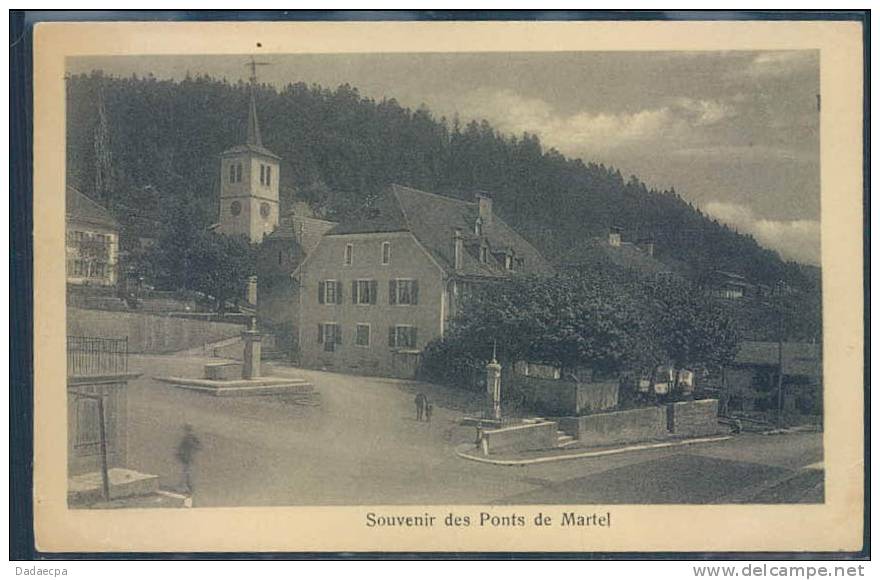 Ponts De Martel, Animée, Eglise, Clocher, Fontaine, - Ponts-de-Martel