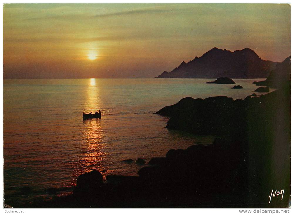 CORSE  LOT DE 4 CARTES   PORTO LA TOUR GENOISE  LES HOTELS   LA PLAGE  COUCHER DE SOLEIL