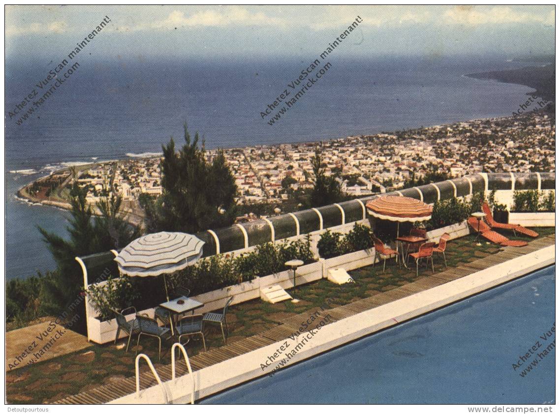 SAINT ST DENIS LA REUNION Vue Depuis La Piscine De L'hotel Des Relais Aériens - Saint Denis