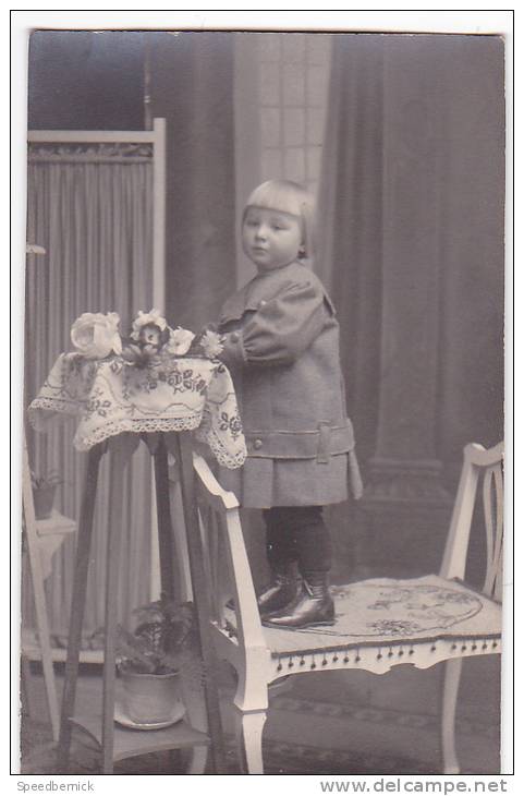 19625 Carte Photo  Enfant Bebe F Sans Doute Du Photographe Leclercq à Pont à Celles - Pont-à-Celles